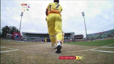M17: CSK vs YOR – MS Dhoni six