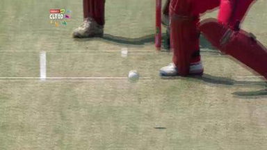 Q5: T&T vs UVA –  Perkins b Senanayake