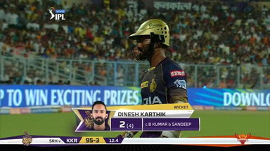 M02: KKR vs SRH – Dinesh Karthik Wicket