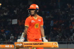 Wicket: Match 12, Gujarat Giants vs Royal Challengers Bengaluru, WPL 2026: Kashvee Gautam Wicket