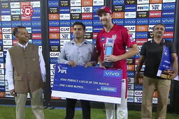 M52: KXIP vs KKR – VIVO Perfect Catch of the Match – Andrew Tye