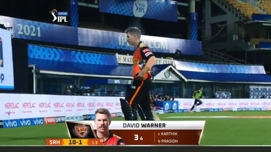 M03: SRH vs KKR –  David Warner Wicket