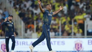 Too hot to handle! Kagiso Rabada's pacy 3/32