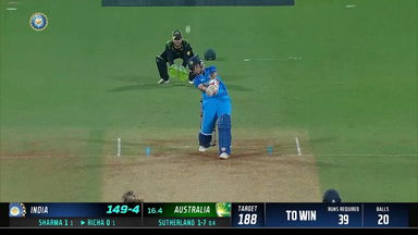 IND-W vs AUS-W 2022, 2ND T20I: Richa Ghosh Six