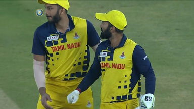 Dinesh Karthik's fine running catch
