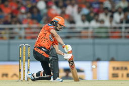 Ishan Kishan's short yet sweet 33(11)