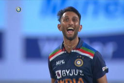 Prasidh Krishna shines with a 4-wicket haul on debut