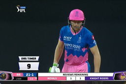Chakaravarthy traps Jos the Boss LBW