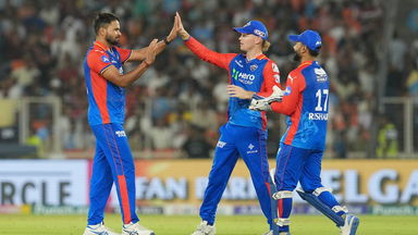 Mukesh Kumar's incisive spell of 3/14