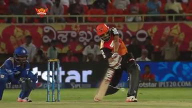 M11: SRH vs RR – Ravi Bopara Six