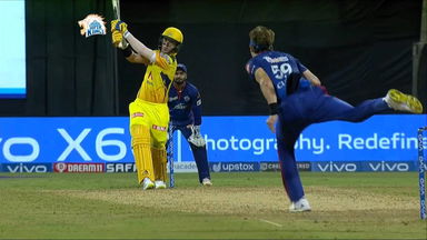 M02: CSK vs DC – Sam Curran Six