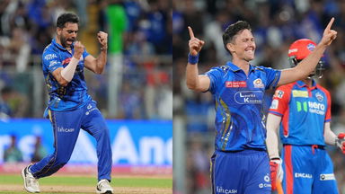 Double trouble! Chahar & Boult strike early
