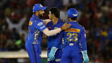 Outsmarted: Chawla's perfect reply to Dhawan