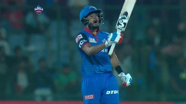 M37: DC vs KXIP – Amazing Moments