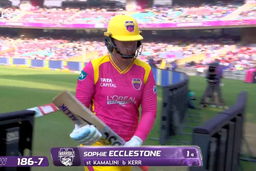 Wicket: Match 10, UP Warriorz vs Mumbai Indians, WPL 2026: Sophie Ecclestone Wicket