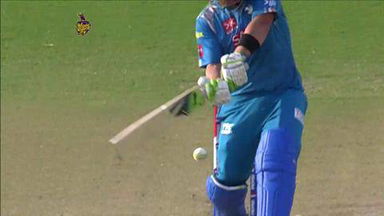 M65: KKR vs PWI – Aaron Finch Wicket