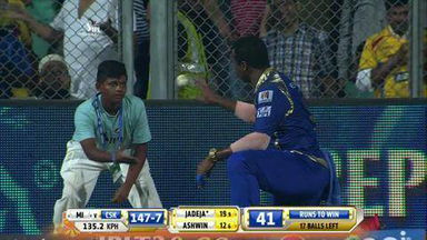 M57: CSK vs MI – Ravindra Jadeja Six