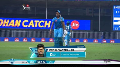 M01: Supernovas vs Velocity – Pooja Vastrakar Wicket
