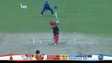 M46: DC vs RCB – Virat Kohli Six