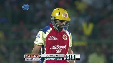 Match 30 RR vs RCB – Dilshan's Six
