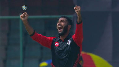 Arzan Nagwaswalla's match-winning 4/28