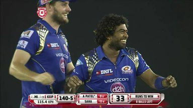 M35: KXIP vs MI – Axar Patel Wicket