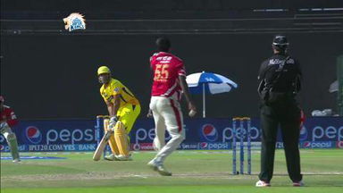 M3: CSK vs KXIP –  MS Dhoni Six