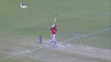 M09: KXIP vs MI –  Chris Gayle Six