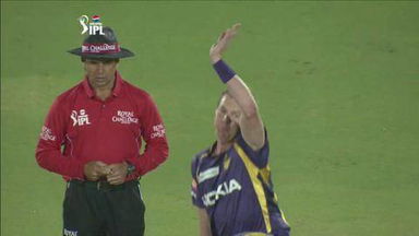 M8: RR vs KKR – Shane Watson Wicket