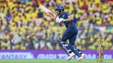 Setting the tone! Shubman Gill's brisk 33(23) gives the chase a perfect start
