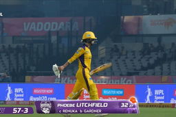Wicket: Match 14, Gujarat Giants vs UP Warriorz, WPL 2026: Phoebe Litchfield Wicket