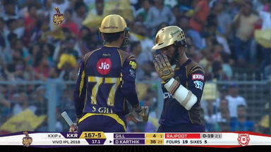 Dinesh Karthik's power-packed 43 (28)