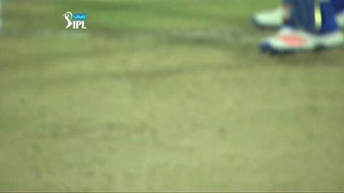 M37: MI vs SRH – Kieron Pollard Wicket