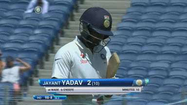 IND vs AUS 2017 - 1st Test Day 2 : Jayant Yadav Wicket