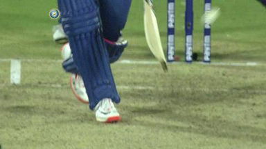 3RD T20I: IND vs SL –  Thisara Perera Wicket
