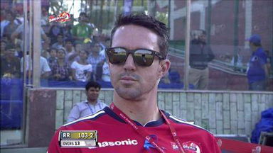 M4: DD vs RR – Rahul Dravid Six