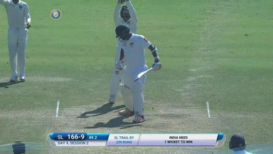 IND vs SL 2017, 2nd Test Day 4: Lahiru Gamage Wicket