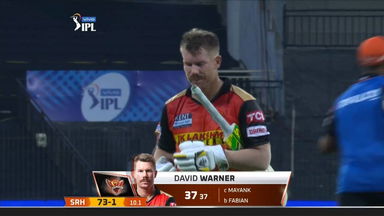 M14: PBKS vs SRH   – David Warner Wicket
