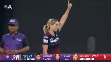 M11 - UPW vs RCB: Poonam Khemnar Wicket