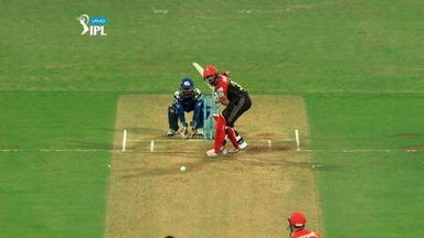 M14: MI vs RCB – Virat Kohli Wicket