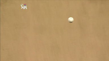 M41: MI vs KXIP – Mandeep Singh Wicket
