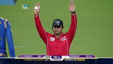 M5: KKR vs MI – Manish Pandey Six