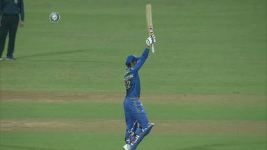 Sensational Sheldon slams a match-winning ton