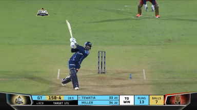M43: GT vs RCB – Rahul Tewatia Six