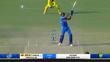 IND vs AUS 2019, 4th ODI: Vijay Shankar Six