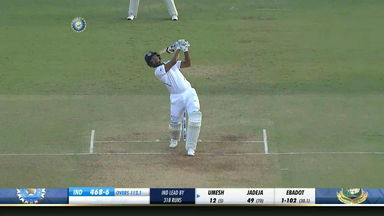 IND vs BAN 2019, 1st Test, Day 2: Umesh Yadav Six