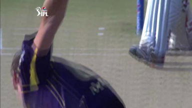 M34: KXIP vs KKR –  Wriddhiman Saha Wicket