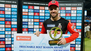 IPL 2016: Freecharge Bolt  Moment of the Season – AB de Villiers