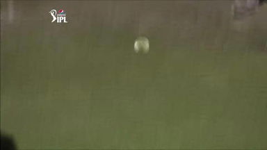 M52: KXIP vs RR – Kevon Cooper Wicket