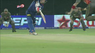M14: DD vs SRH – David Warner Wicket